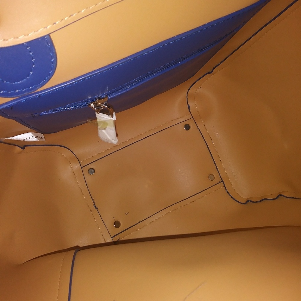 Blue Handbag - Picture 3 of 8